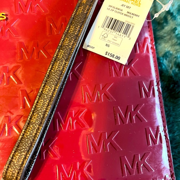 Michael Kors Wristlet - Picture 3 of 5